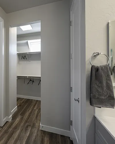 3 bedroom model Master bathroom